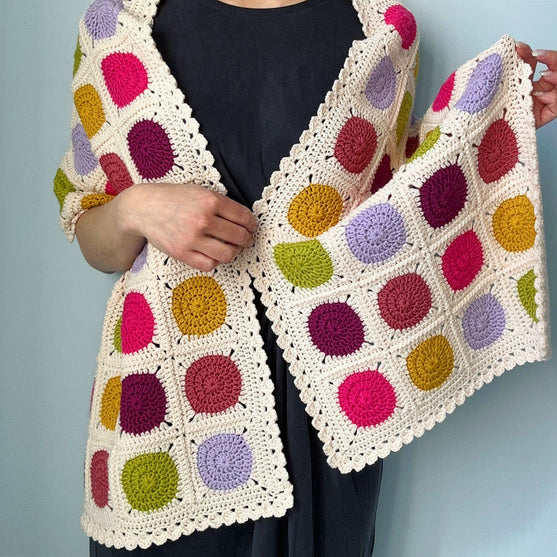 

Anna’s Garden - Stola
3