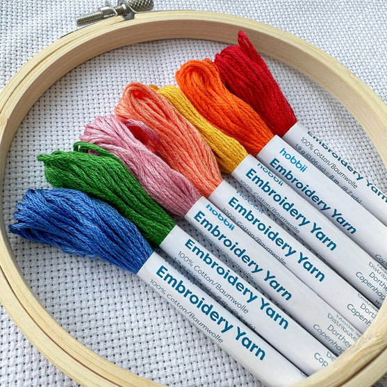 

Embroidery Yarn (Broderigarn) - Hobbii
2