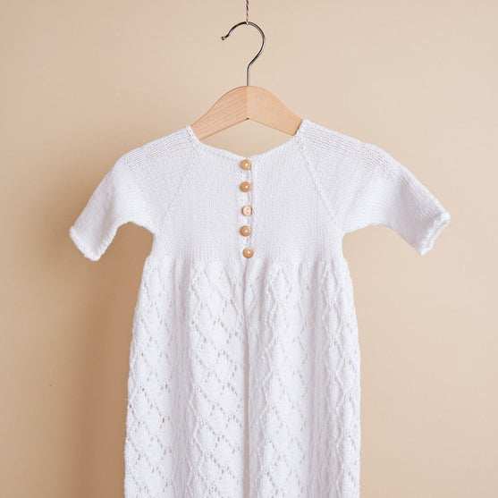 

Erantis Dåbskjole
3