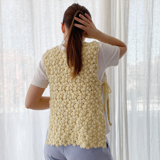 

Honeyflower - Vest
5