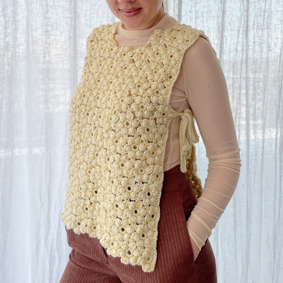

Honeyflower - Vest
1
