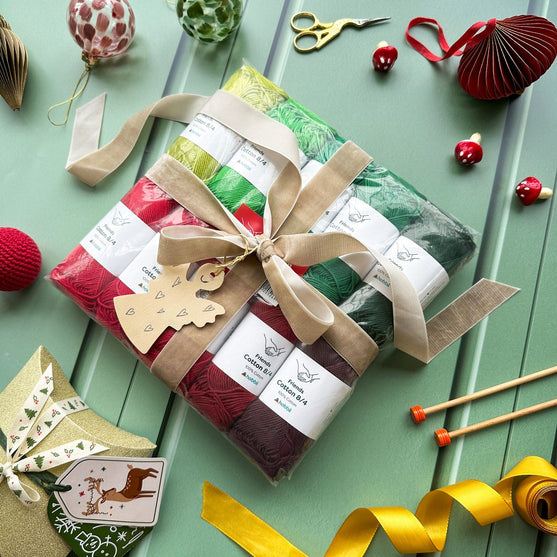 

Friends Cotton 8/4 Christmas Color Pack (Limited Edition) - Friends
3