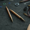 

Ginger - Korte Udskiftelige Rundpinde - Birk - KnitPro
6