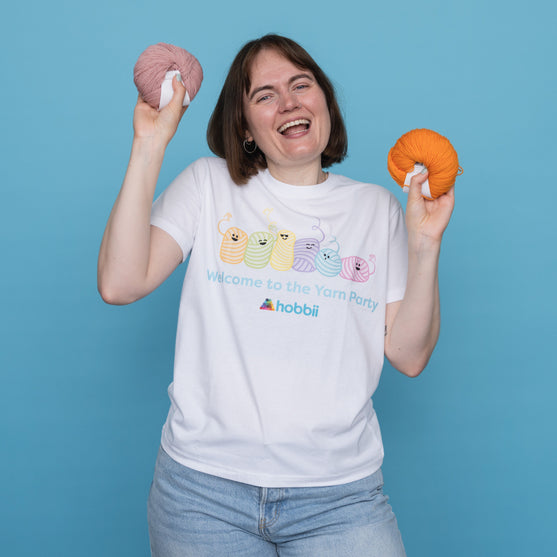 

Party T-shirt - Yarniis (Limited Edition) - Hobbii
4