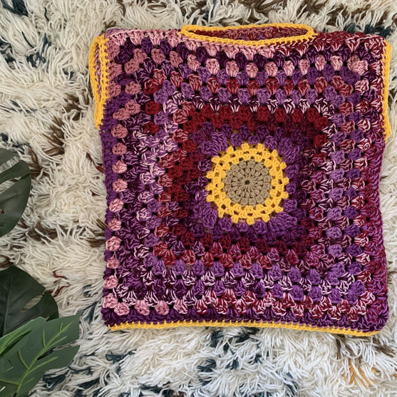 

Sunburst - Voksenbluse
3