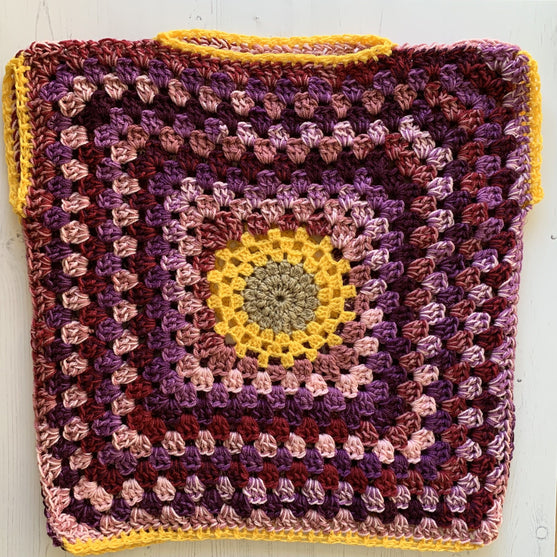 

Sunburst - Voksenbluse
2