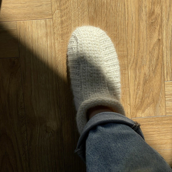 

Easy Evening Slippers - Sutsko
3