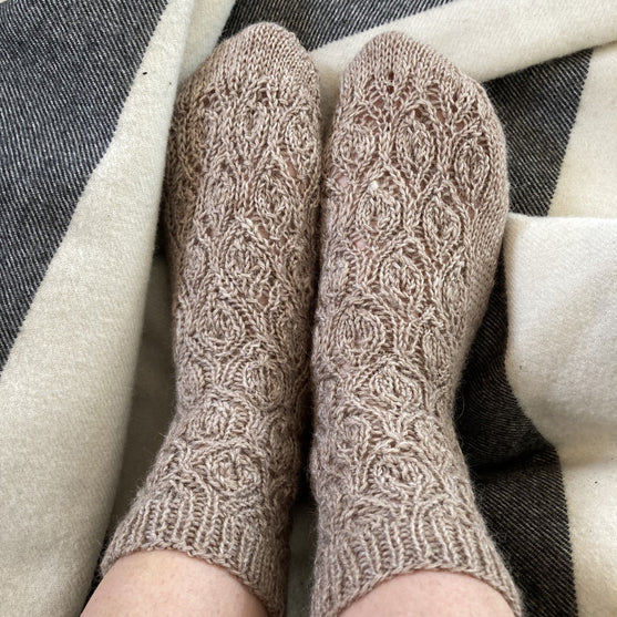 

Autumn Leaves Socks - Strømper
3