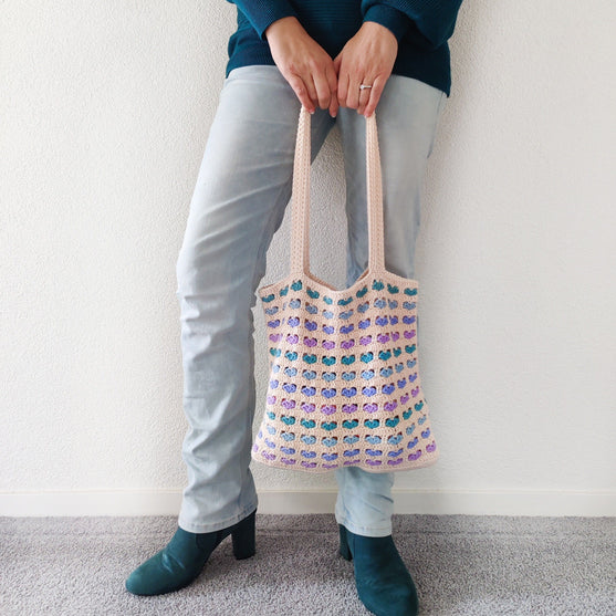 

Hearts All Over - Taske
5