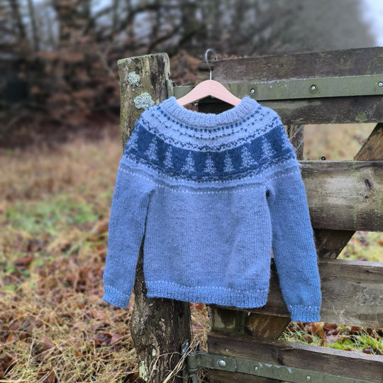 Fluffy Winterday - Børnesweater