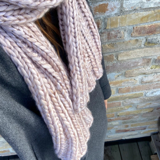 

Freddie - Halstørklæde
3