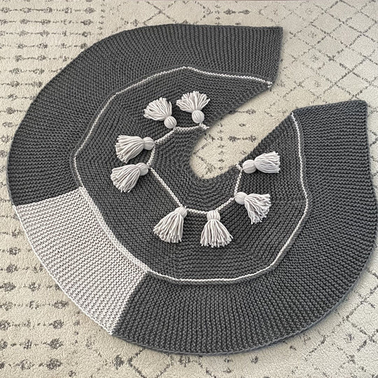 Festive Tassels - Juletræstæppe