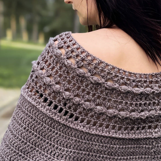 

Chantilly - Sweater
4