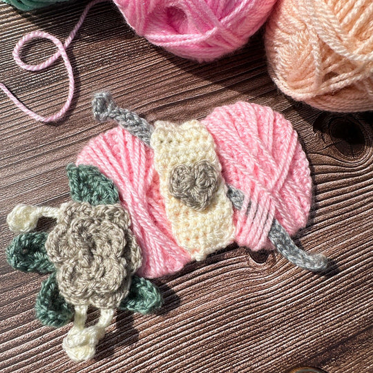 Garnnøgle og hæklenål - Applikation