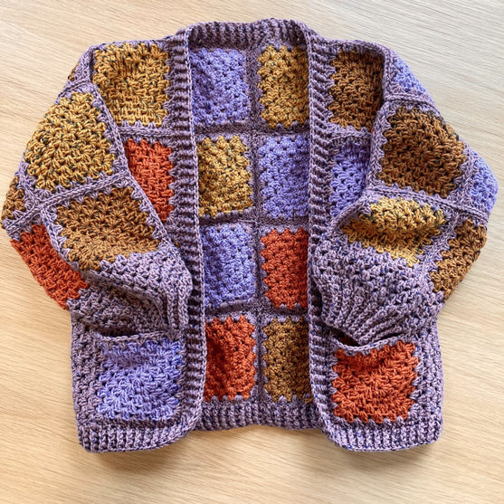 

Very Granny - Cardigan
5