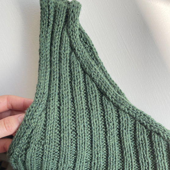 

Easy One Shoulder Top - Top
4