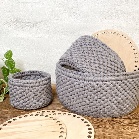 

Ribbon Kurve - Rund træbund - Klassisk
1