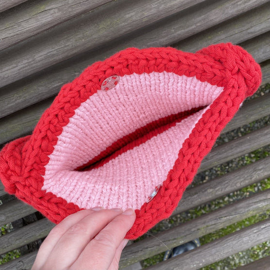 

Twisted Love - Taske
4