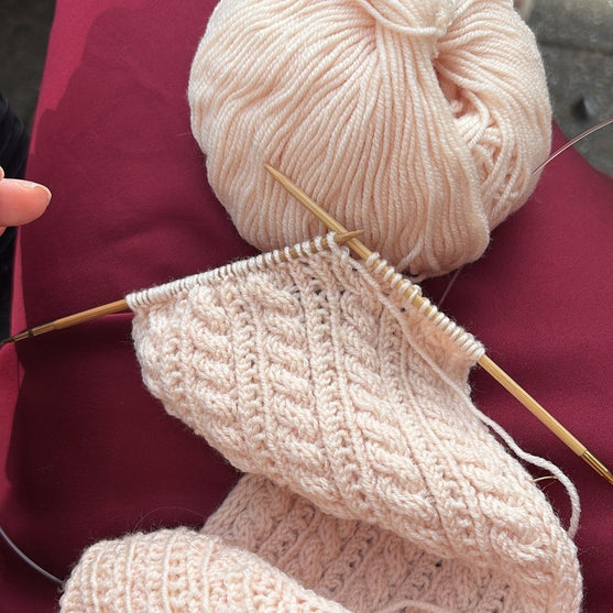 

Ivy Twist Scarf - Tørklæde
4