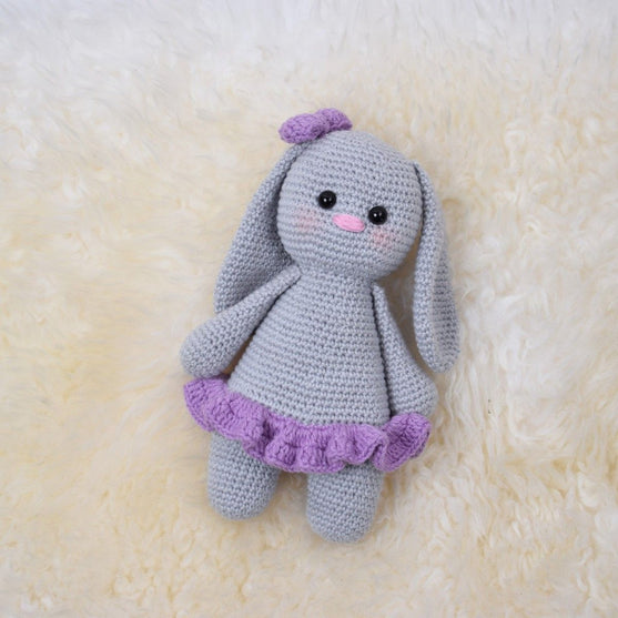 

Baby Bunny - Nelly
1