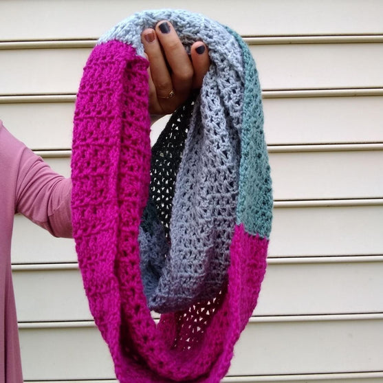 

Nutcracker - Tubetørklæde
2