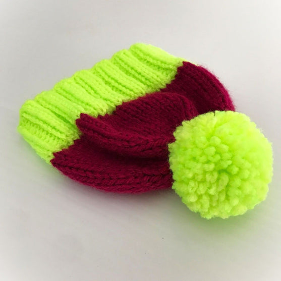 

Pompom Hat - Dukkehue
4