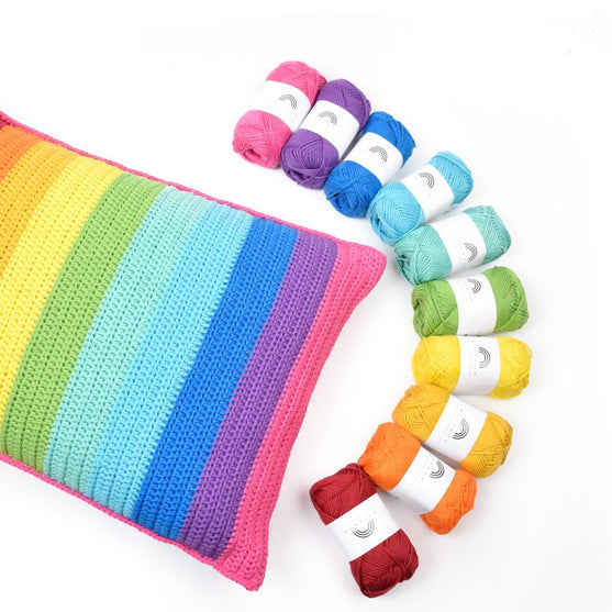 

Rainbow Stripes - Pude
3
