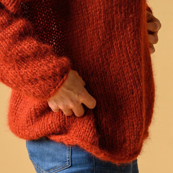 

Sadie - Lang Sweater
4