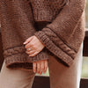 

Lucent – Sweater
9