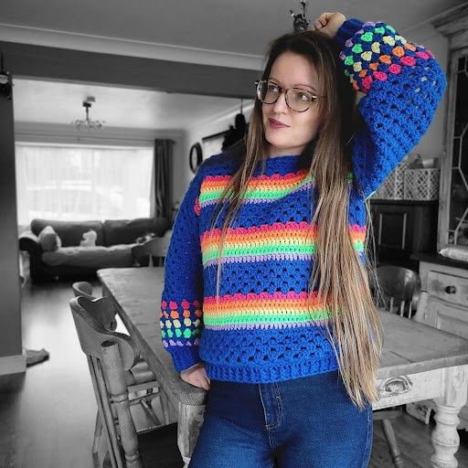 

The Jazzy Granny Sweater
2