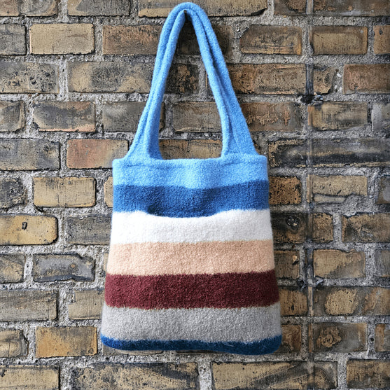 

Tasken-til-det-meste - Taske
1