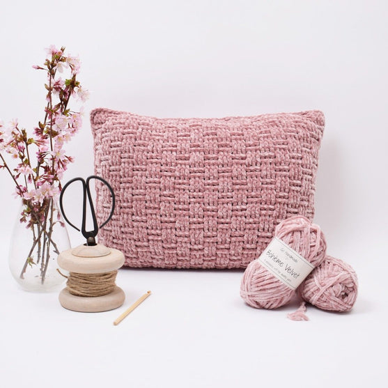 

Velvet Flettet Pude - Aflang
1