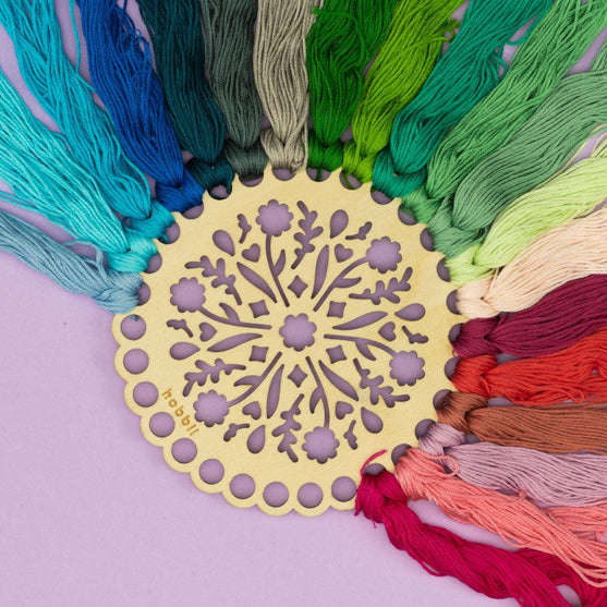 

Trådholdere til Broderigarn - Hobbii
4