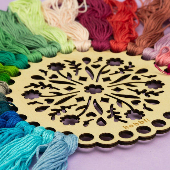 

Trådholdere til Broderigarn - Hobbii
5